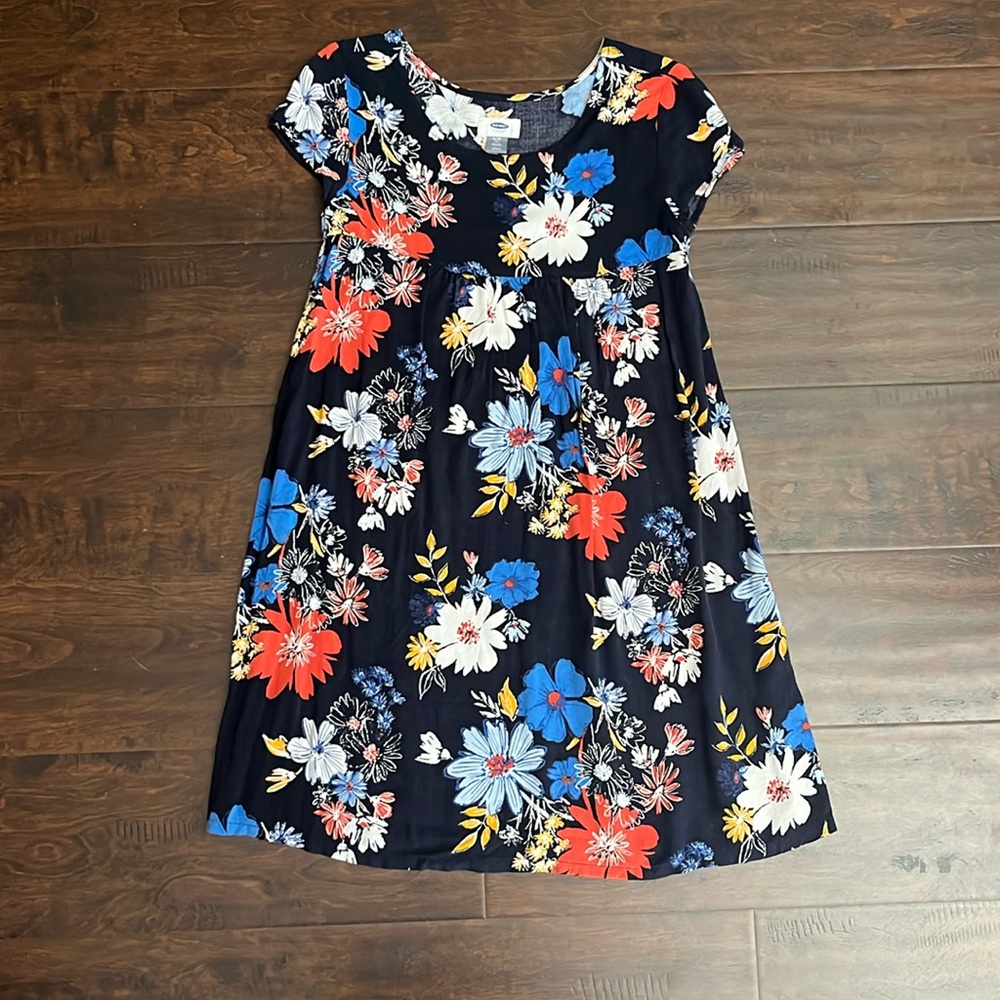 Adorable girls Old Navy dress